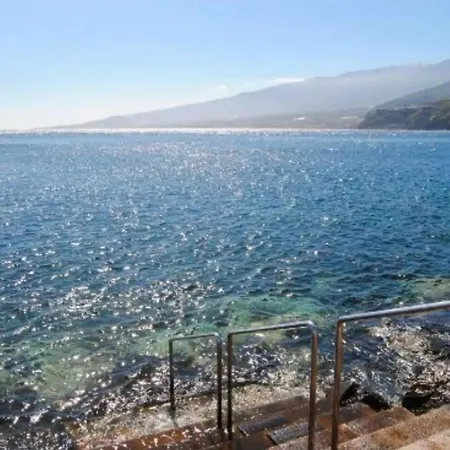 Διαμέρισμα Stunning 3 Bedroom In With Ocean Views *
