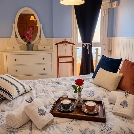 Διαμέρισμα Stunning 3 Bedroom In With Ocean Views *