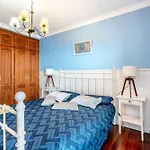 Stunning 3 Bedroom In With Ocean Views *