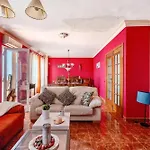 Stunning 3 Bedroom In With Ocean Views