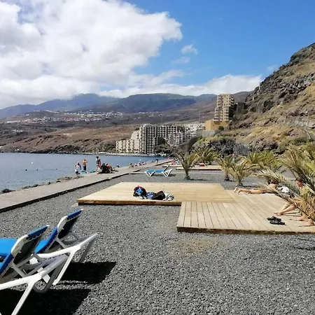 Stunning 3 Bedroom In With Ocean Views Apartament