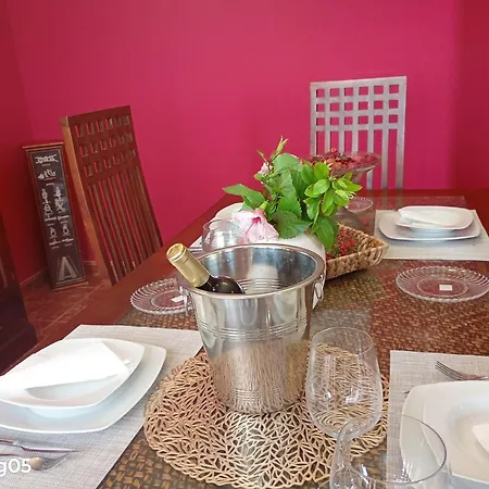 Stunning 3 Bedroom In With Ocean Views Radazul