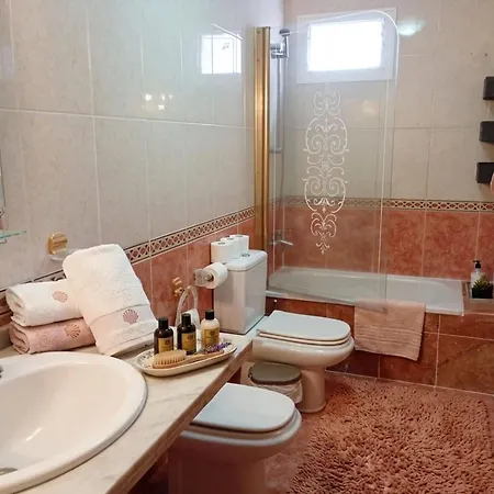 Apartment Stunning 3 Bedroom In With Ocean Views Radazul