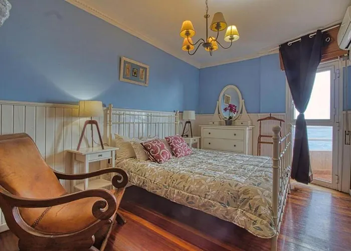 Stunning 3 Bedroom In With Ocean Views 公寓