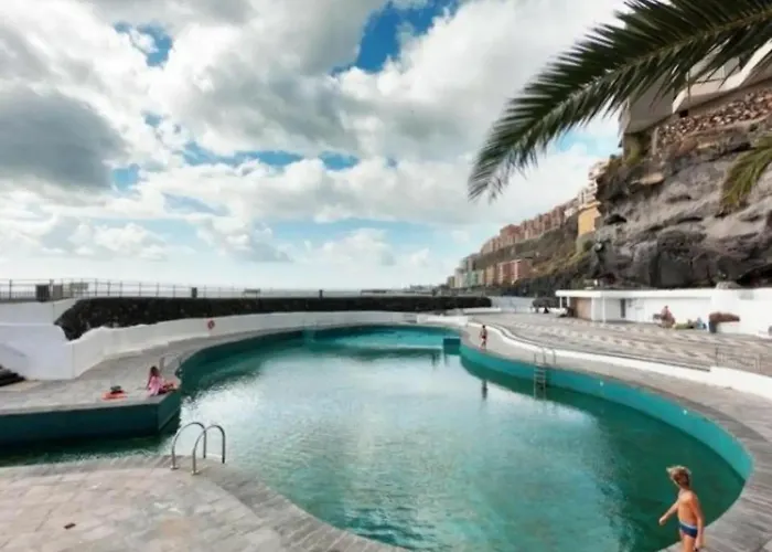 公寓 Stunning 3 Bedroom In With Ocean Views Radazul