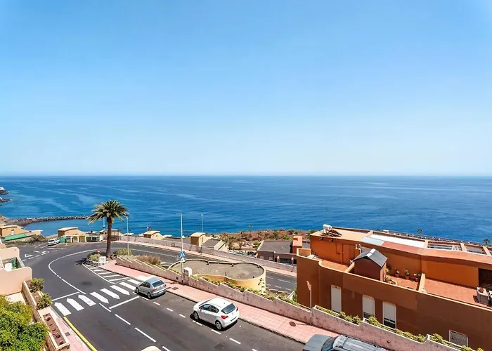 아파트 Stunning 3 Bedroom In With Ocean Views *