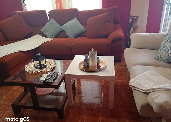 Stunning 3 Bedroom In With Ocean Views Radazul