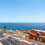 דירה Stunning 3 Bedroom In With Ocean Views *