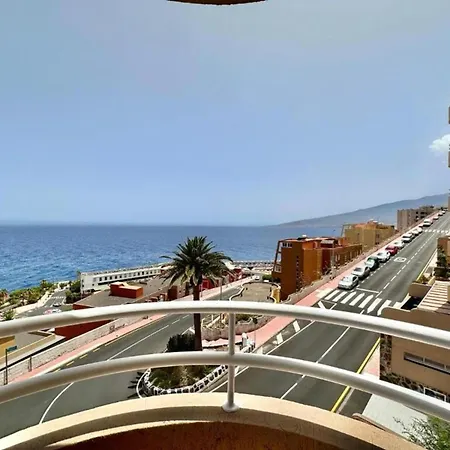 Lägenhet Stunning 3 Bedroom In With Ocean Views *