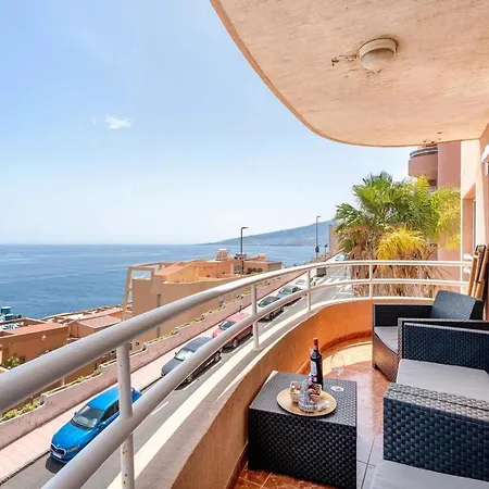 Stunning 3 Bedroom In With Ocean Views Lägenhet